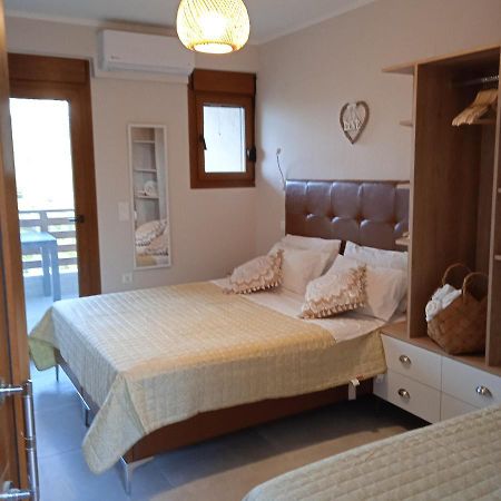 Porto Athos Apartments Nea Roda Esterno foto
